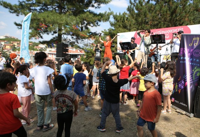 Yazı Kütüphanede Geçirenler Şenlikte Buluştu