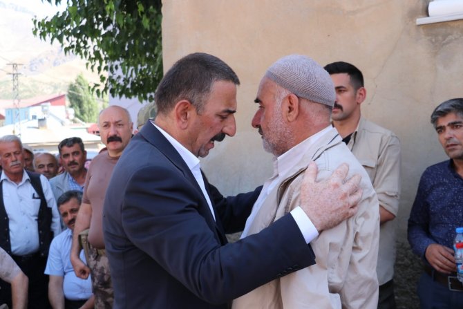 Şehit Piyade Teğmen Ömer Bağra Dualarla Köyünde Defnedildi