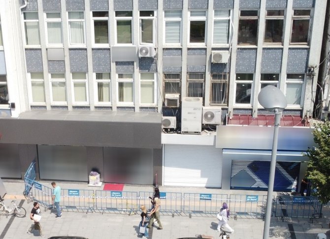 İ̇zinsiz Tadilat Çalışması Binayı Mühürletti