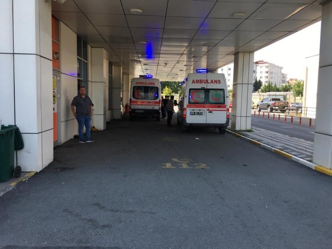 Kocasının Kurşunlarından Kaçan Kadın Ölüme Atladı