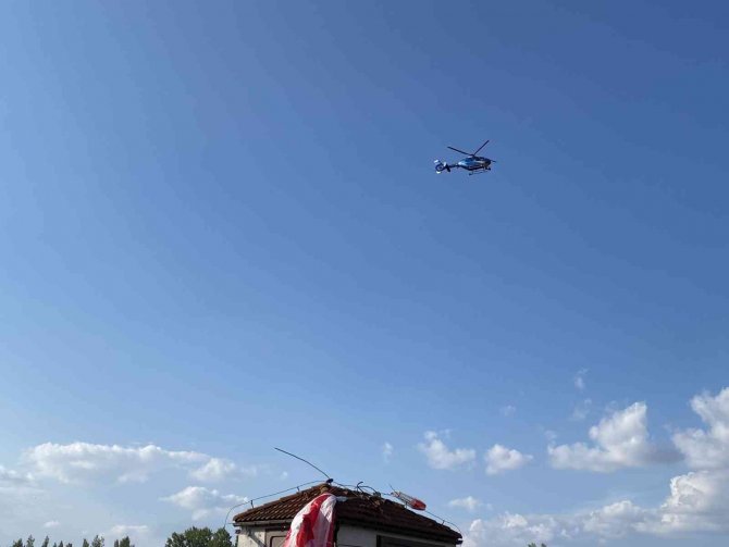 Çekya’da Tarihi Savaş Uçağı Gösteri Sırasında Evin Üzerine Düştü: 1 Ölü, 1 Yaralı