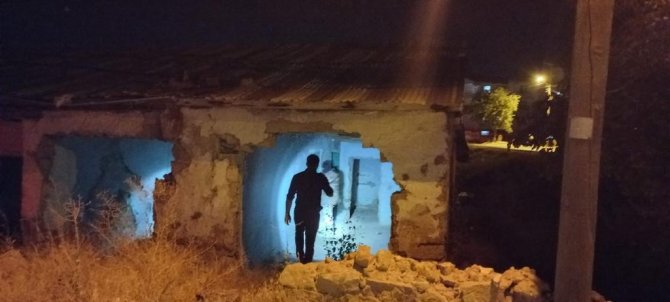 Elazığ’da 1698 Şahıs Sorgulandı, 5 Şüpheli Yakalandı