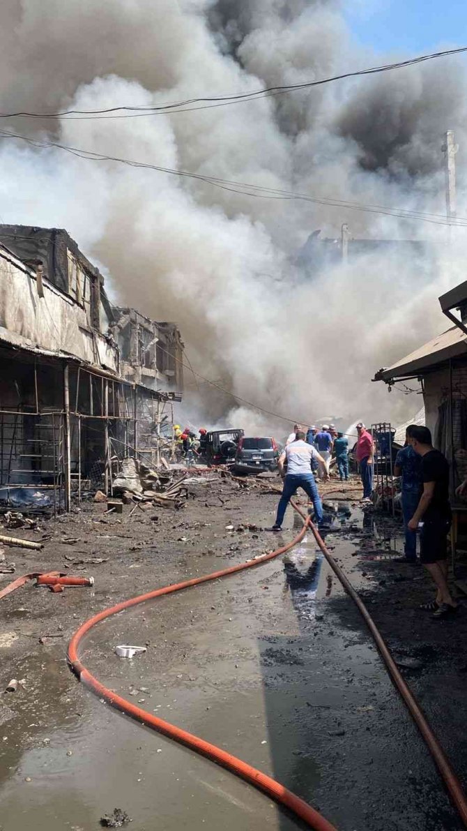 Ermenistan’da Havai Fişek Deposunda Patlama: 1 Ölü, 20 Yaralı