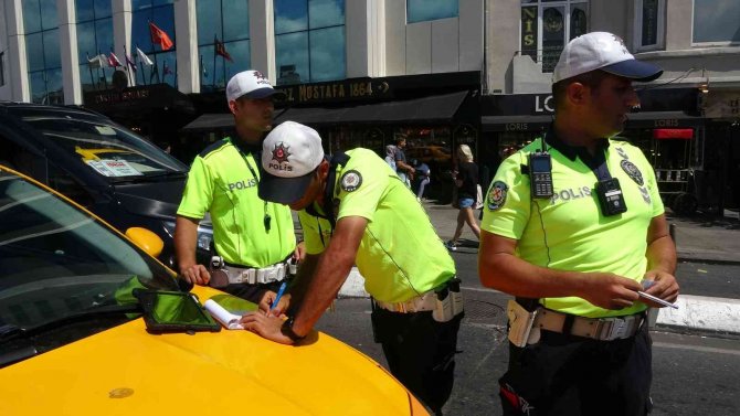 Taksim’de Ticari Taksi Denetiminde Ceza Yağdı