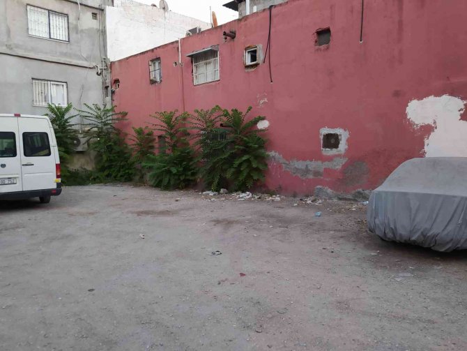 Adana’da Arabada Unutulan Bebek Öldü