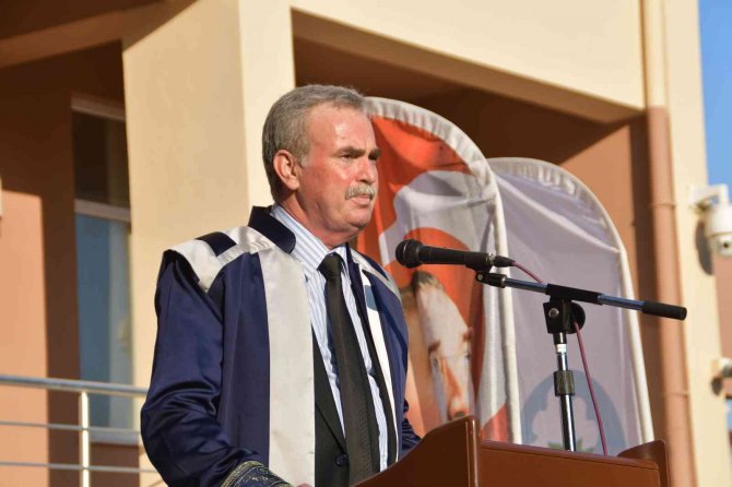 Söke İ̇şletme Fakültesi’ne 493 Yeni Öğrenci Geliyor