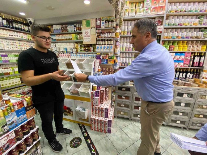 Ak Parti Vatandaşlara Aşure Dağıttı