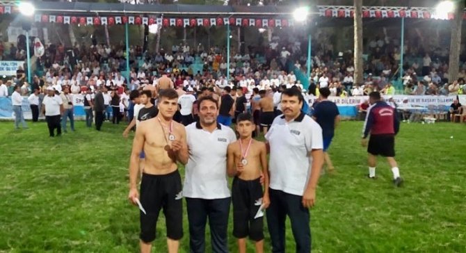 Antakya Belediyesi Güreş Takımının Başarısı