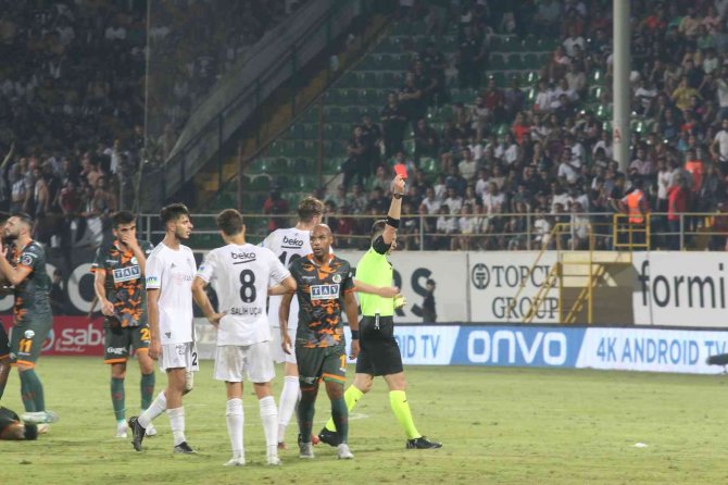 Beşiktaş: "Yasin Kol’un Kasıtlı Kollarını Hiçbir Maçımızda Görmek İstemiyoruz"