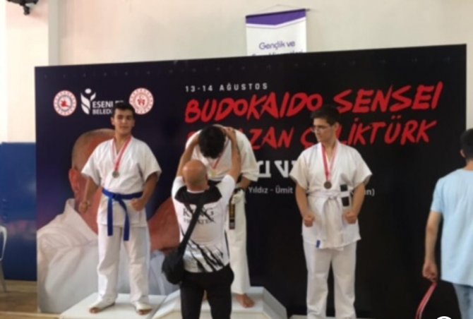İ̇stanbul’da Şampiyon Oldu, Şimdi Hedefi Türkiye Şampiyonası