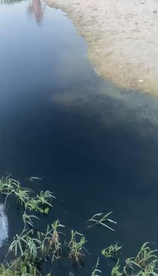 Kınıklı Deresinden Marmara Denizine Simsiyah Akan Pis Sular Böyle Görüntülendi