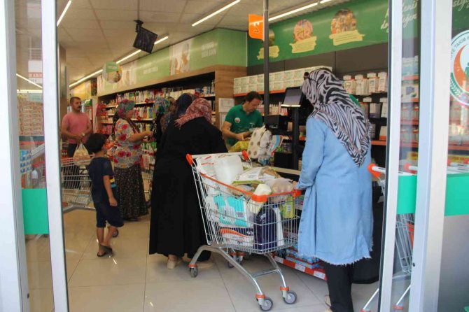 Tarım Kredi Kooperatif Marketlerinde ‘İndirim’ Yoğunluğu