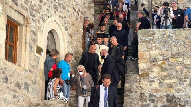Fener Rum Patriği Bartholomeos Ayin İçin Sümela Manastırı’na Geldi