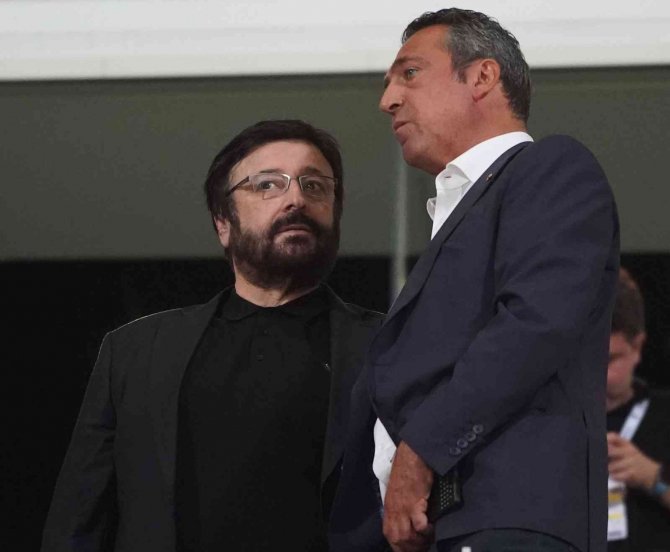 Ali Koç, Takımını Yalnız Bırakmadı