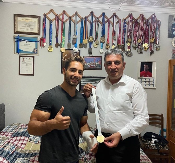 Eskici’den İ̇brahim Çolak’a Geçmiş Olsun Ziyareti