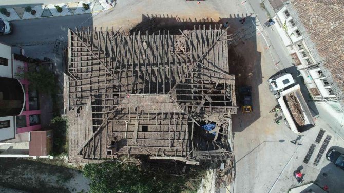 Tehlike Oluşturuyordu, Tarihi Ahşap Konak Restore Edilerek Gün Yüzüne Çıkartılacak