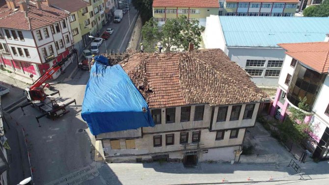Tehlike Oluşturuyordu, Tarihi Ahşap Konak Restore Edilerek Gün Yüzüne Çıkartılacak