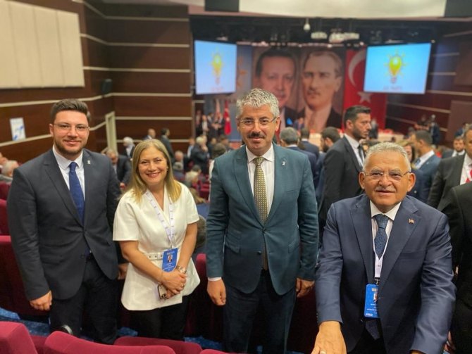 Başkan Büyükkılıç, Ak Parti Genişletilmiş İ̇l Başkanları Toplantısı’na Katıldı