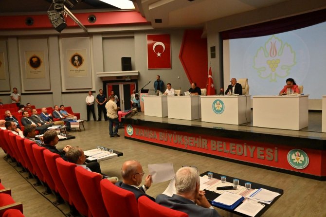 Manisa Büyükşehir Belediye Meclisinde İmar Planı Gerginliği