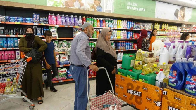 Tarım Kredi Kooperatif Marketlerindeki İndirime Vatandaştan İlgi