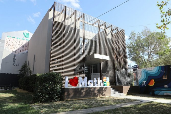 İ̇stanbul’da İlk Ve Tek Matematik Evi’ne Öğrenciler Yoğun İlgi Gösteriyor