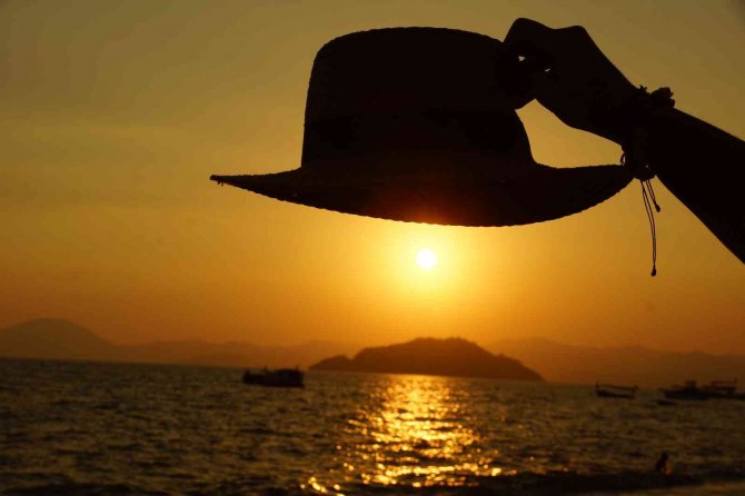 Muğla’da Göz Kamaştıran Gün Batımı