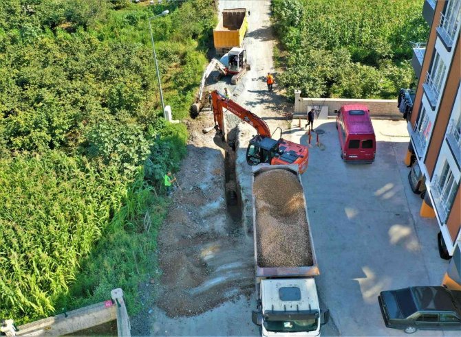 Altınordu’da Alt Ve Üstyapı Çalışmaları Devam Ediyor