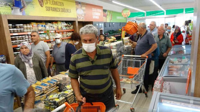 Tarım Kredi Kooperatif Marketi’nde İndirim Yoğunluğu