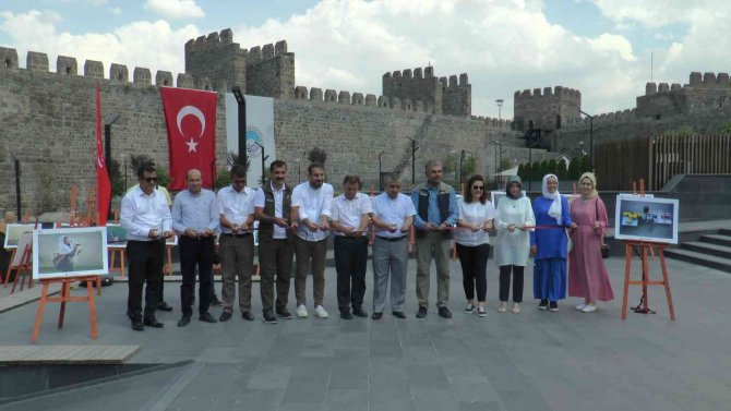 Kayseri’de 12. Tarım Ve İ̇nsan Fotoğraf Sergisi Açıldı