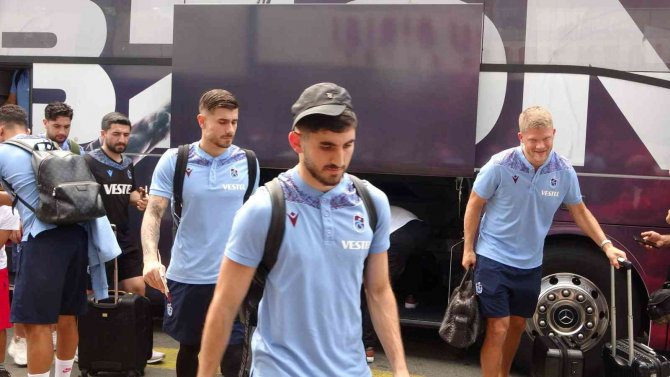 Trabzonspor, Şampiyonlar Ligi Play-off Maçı İçin Kopenhag’a Gitti