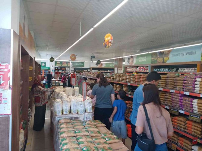 Aydın’da ’İndirim’ Yoğunluğu