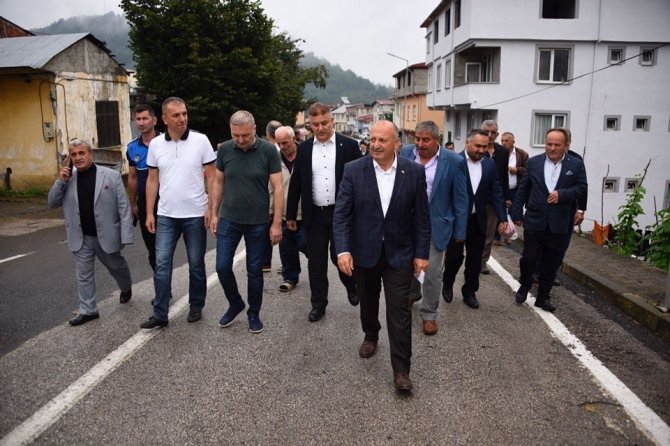 Başkan Tavlı: “Araçların Giremediği Yollara Hizmet Götürüyoruz”