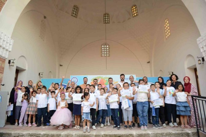Yıldırım Yaz Okulunda Mezuniyet Heyecanı