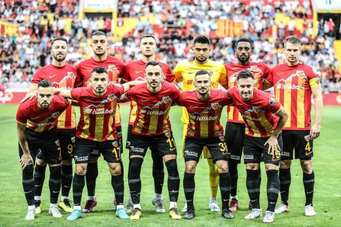 Kayserispor İlk Galibiyetini Aldı