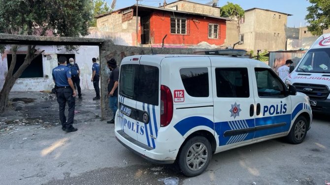 Adana’da Kullanılmayan Evde Erkek Cesedi Bulundu