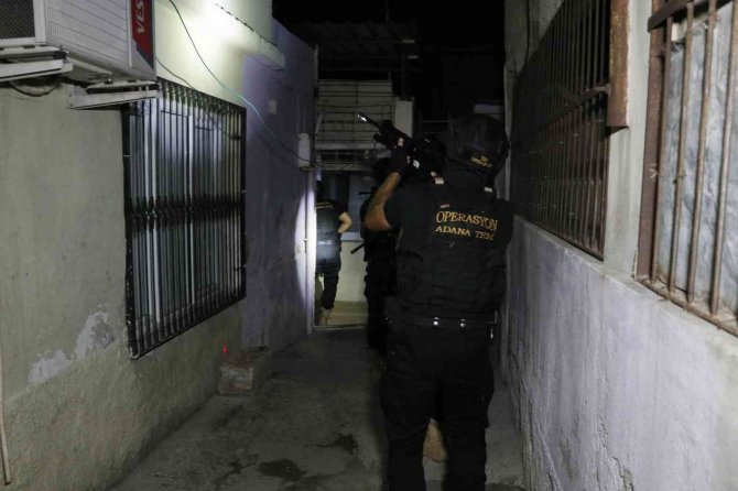 Adana’da Deaş’ın İçinde Silahlı Görev Yapan 10 Kişiye Yönelik Operasyon