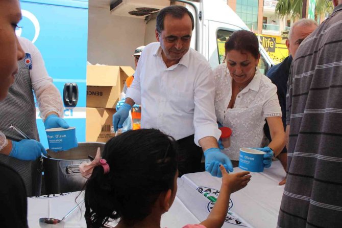 Büyükşehirden Finike, Kaş, Gazipaşa Ve Kemer’de Aşure Dağıtımı