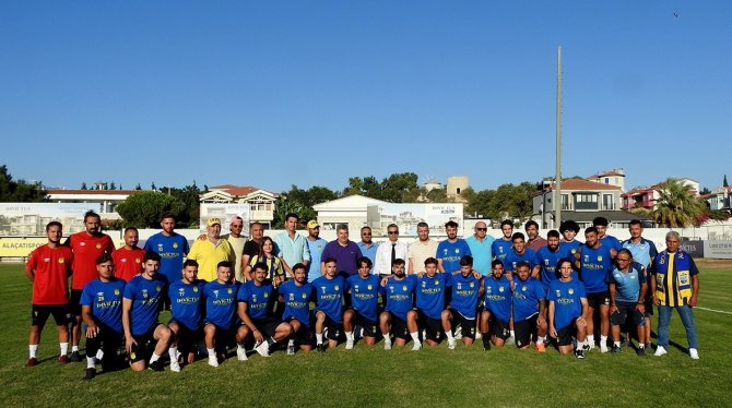 Alaçatıspor, Şampiyonluk Hedefi İle Sezonu Açtı