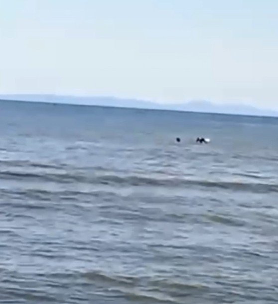 Bursa’da Boğulmak Üzere Olan Kişiyi Cankurtaranlar Son Anda Kurtardı