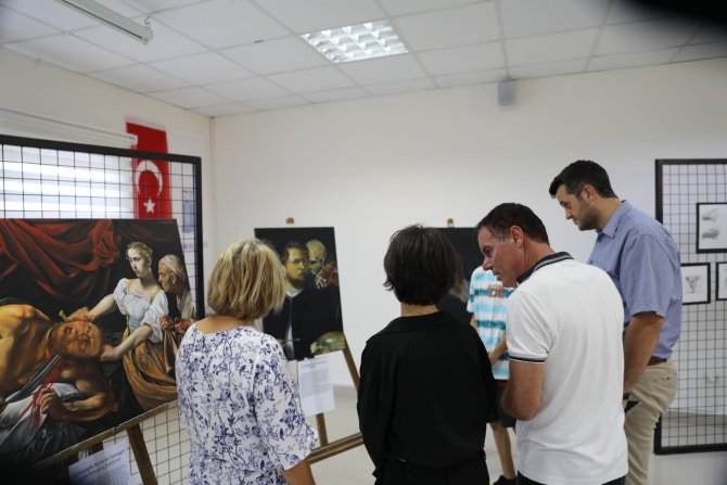 Didimli Genç Ressamın Eserleri Sanatseverler İle Buluştu