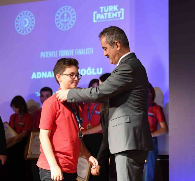 Bakan Özer: “Milli Eğitim Bakanlığına Bağlı Birimlerden 8 Bin 269 Ürünümüz Tescil Edildi”