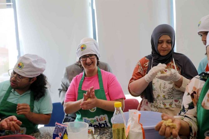 Sevgi Ve Tebessüm Sgm’de Lezzete Dönüştü