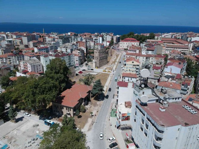 Vatandaş ’Meydan Projesi’nden Umutlu Ama İşleyişinden Memnun Değil