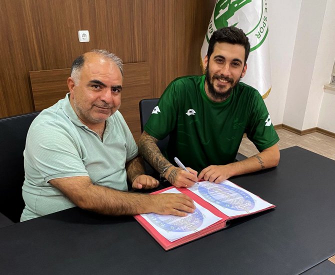 Sivas Belediyespor, Egemen Zengin’i Kadrosuna Kattı