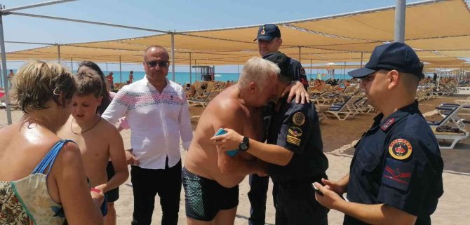 Kaybolan Torununa Kavuşan Rus Dede, Gözyaşlarına Boğuldu