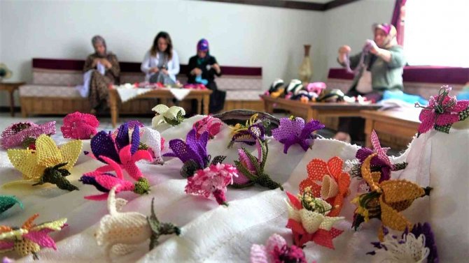 Geleneksel ‘İğne Oyası’nın En Büyük Müşterisi Japonlar