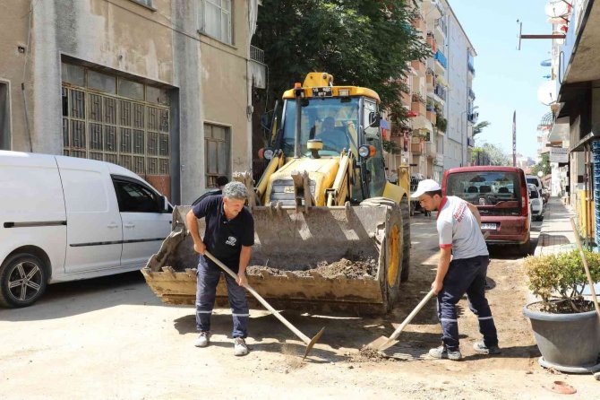 Mudanya’da Sel Sonrası Onarım Ve Temizlik Çalışmaları Devam Ediyor
