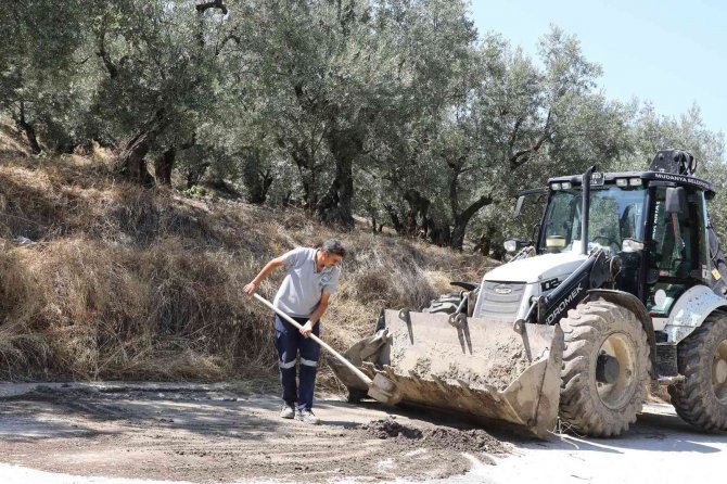Mudanya’da Sel Sonrası Onarım Ve Temizlik Çalışmaları Devam Ediyor