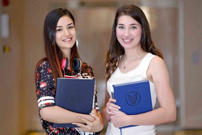 Yaşar Üniversitesi En Çok Tercih Edilen Vakıf Üniversitelerden Biri Oldu