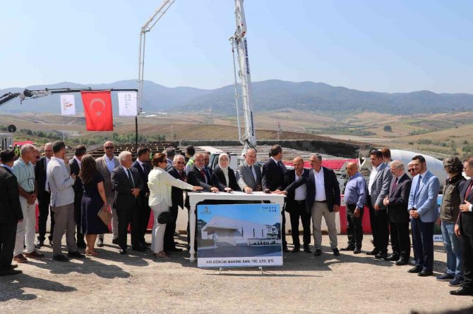 Yalova Makine İ̇htisas Osb’de 4’üncü Fabrikanın Temeli Atıldı